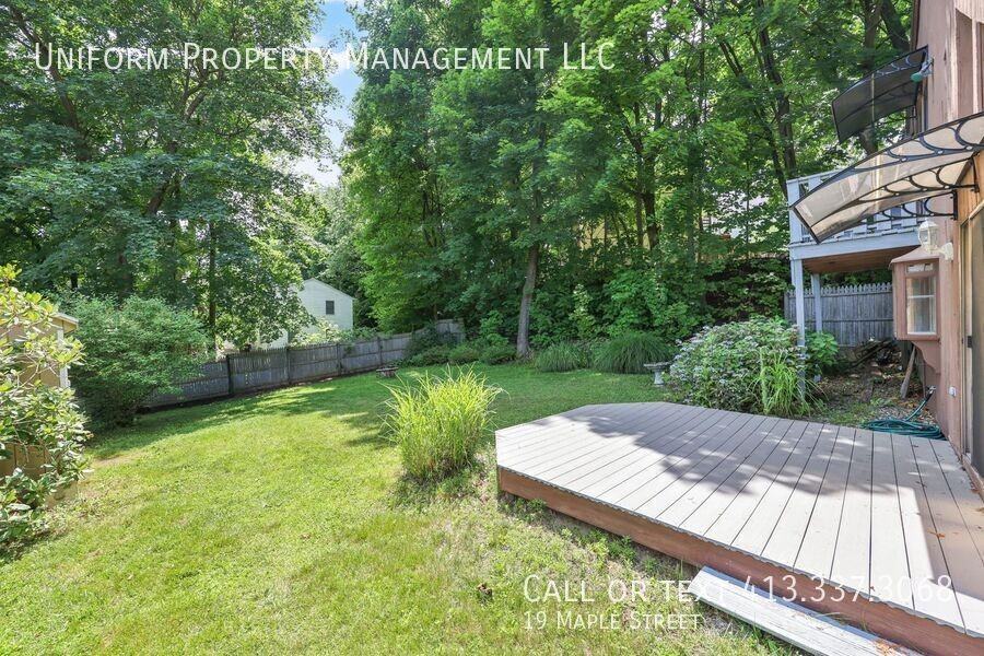 19 Maple St - Photo 6 of 36
