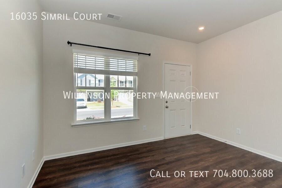 16035 Simril Ct - Photo 3 of 39