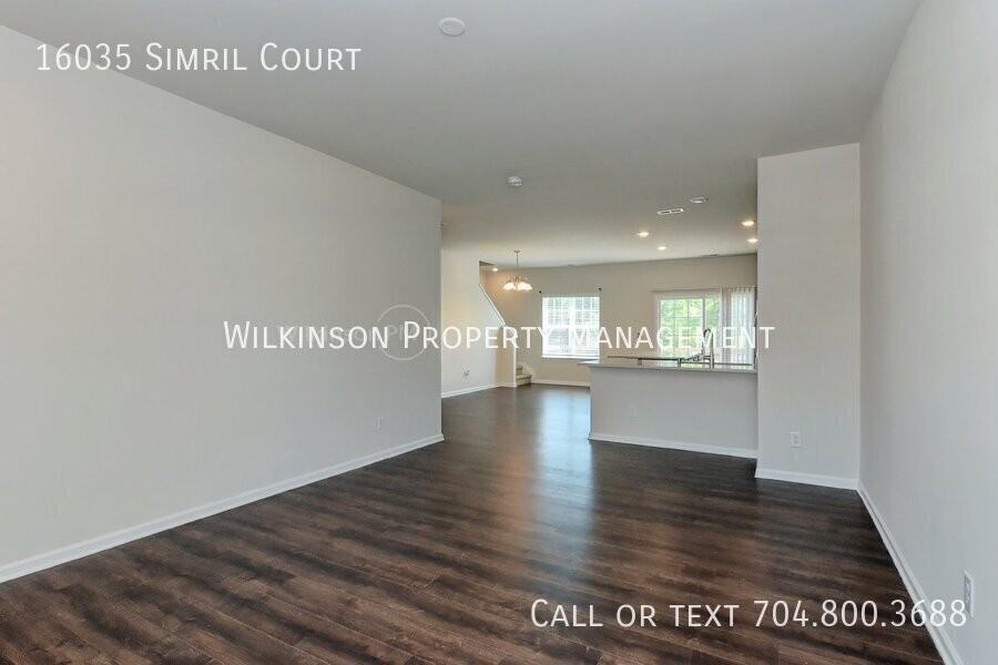 16035 Simril Ct - Photo 4 of 39