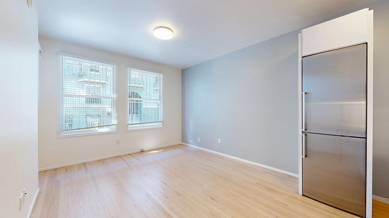 1575 Sacramento St #1 - Photo 4 of 7