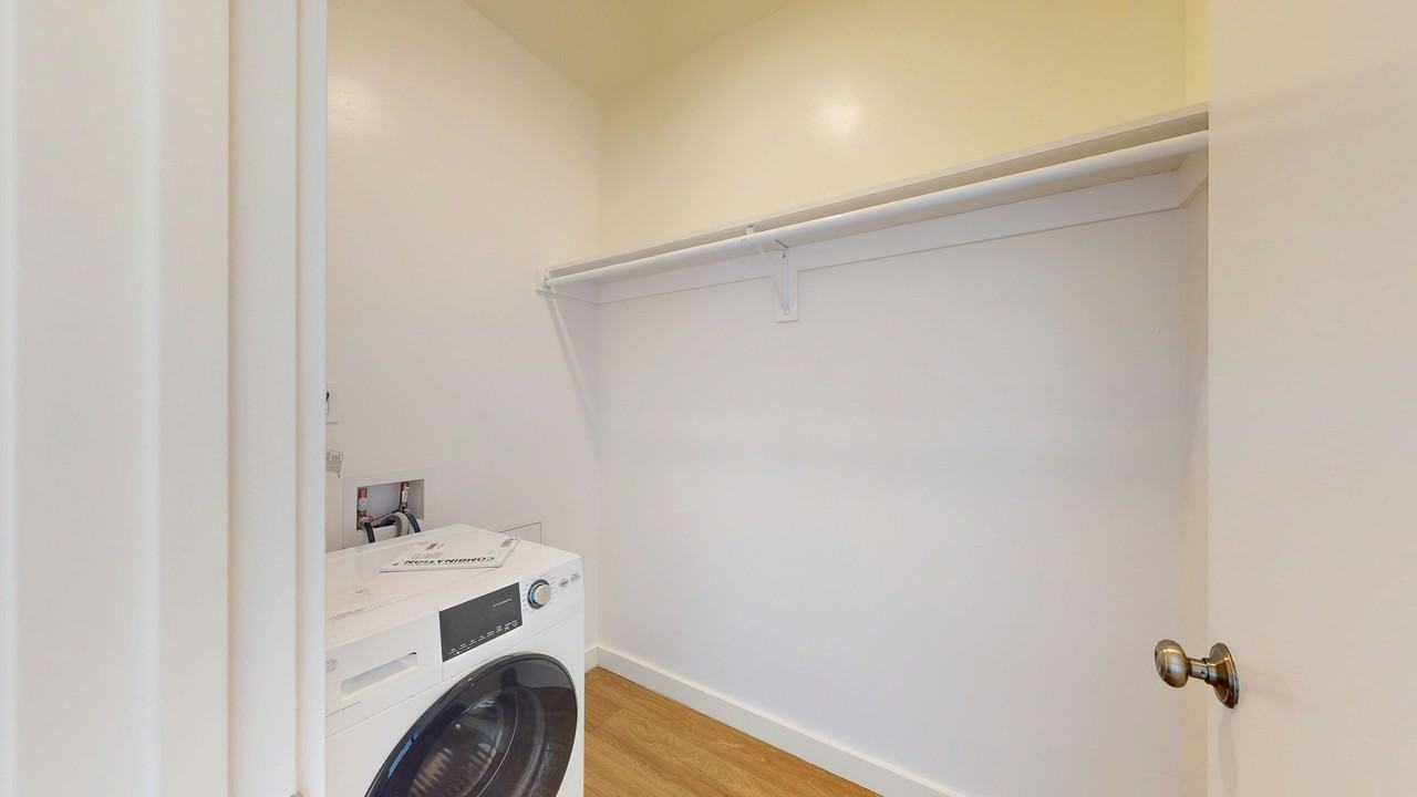 931 Ofarrell St #34 - Photo 6 of 9
