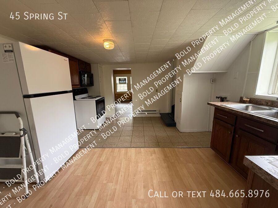 45 Spring St - Photo 6 of 17