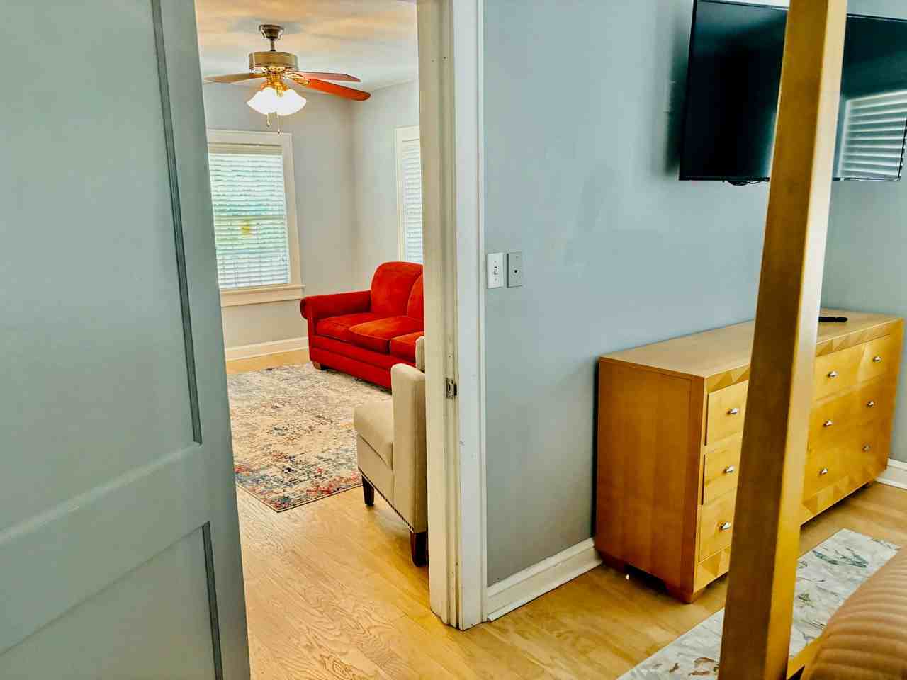 538 East Park Avenue, Unit 104 - Photo 5 of 10
