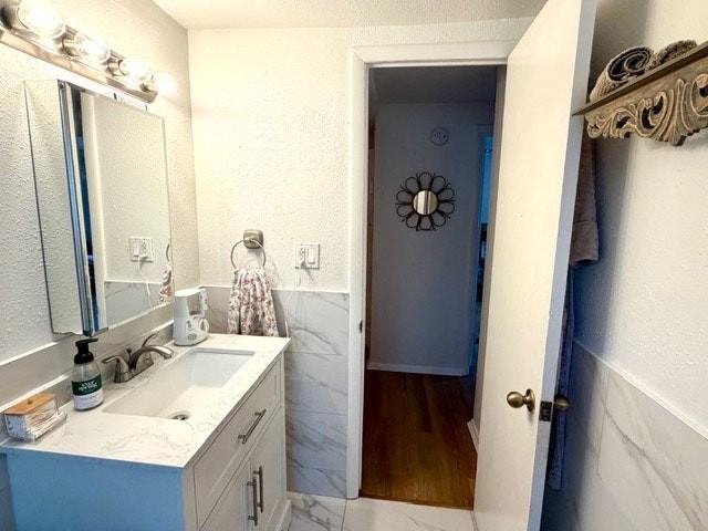 1008 Corona Street - Photo 3 of 10