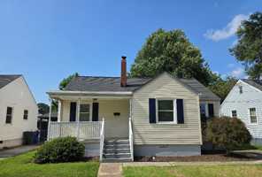 featured image of 318 E Evans St #1