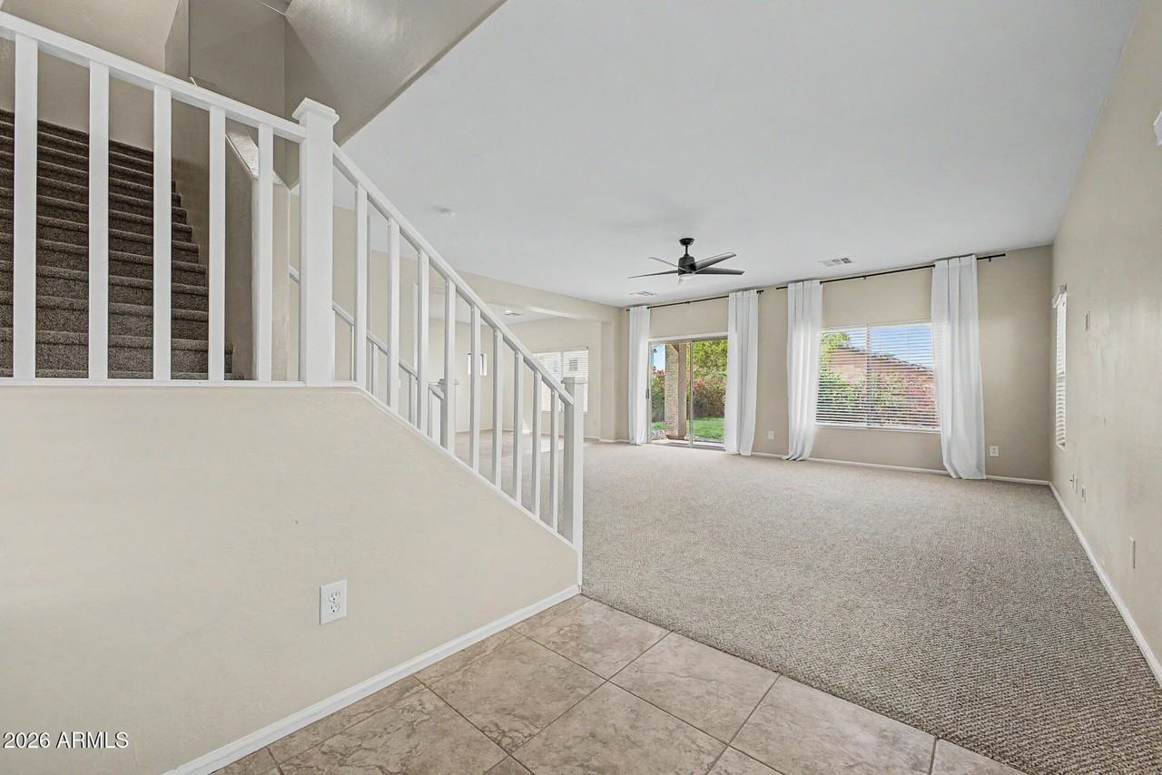 41342 W Capistrano Dr - Photo 4 of 45