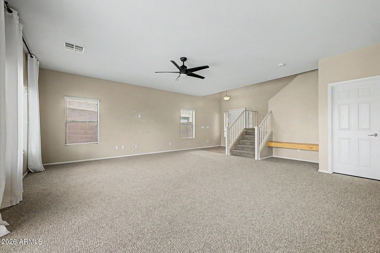 41342 W Capistrano Dr - Photo 7 of 45