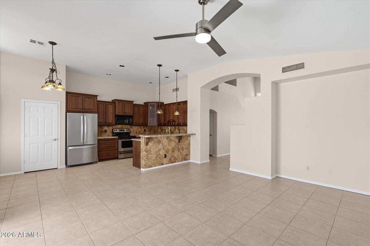 15034 S 47th St - Photo 7 of 26