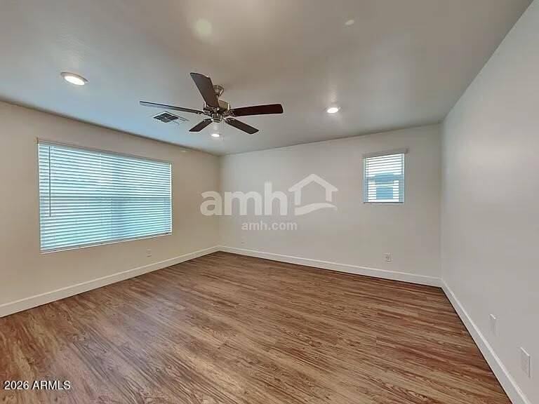 678 W Laredo Ave - Photo 7 of 16