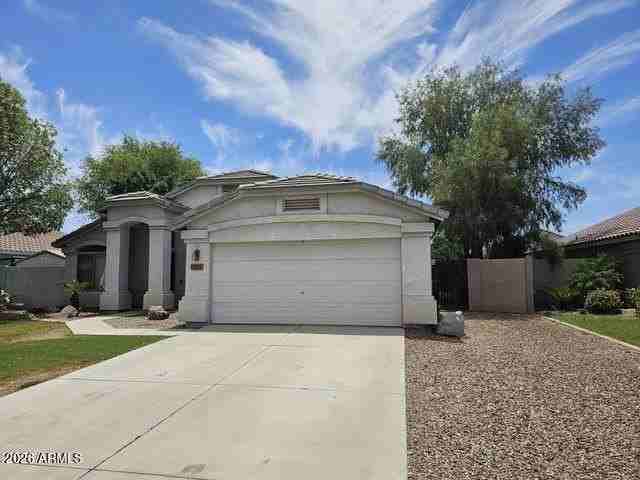 3325 E Ford Ave - Photo 3 of 10