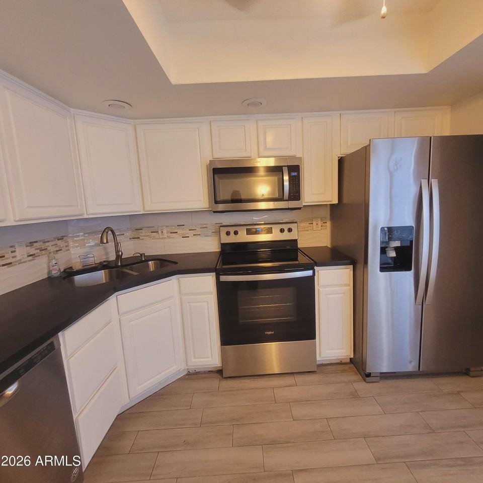 19601 N 7th St #1105 - Photo 6 of 16