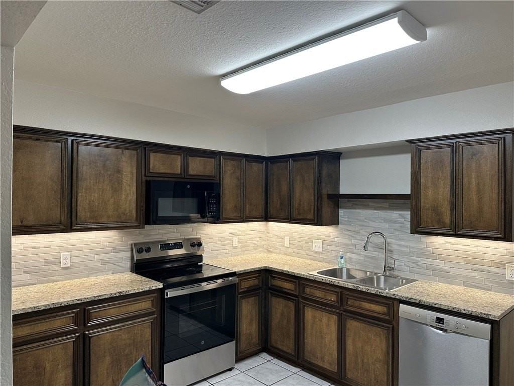 6636 Hardwick Dr #A - Photo 2 of 7