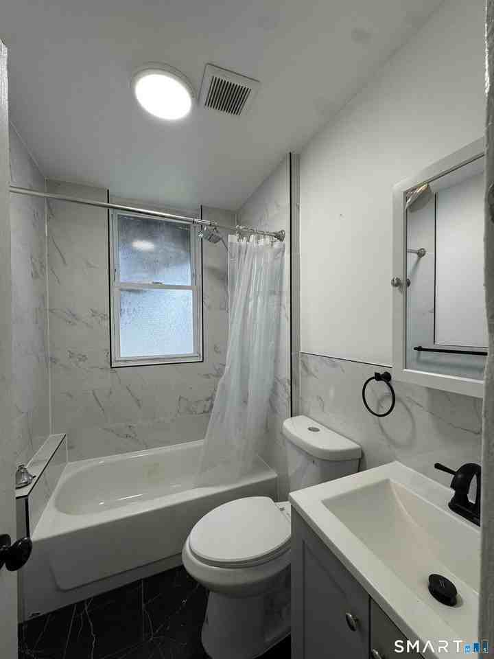 1874 Barnum Ave - Photo 5 of 10