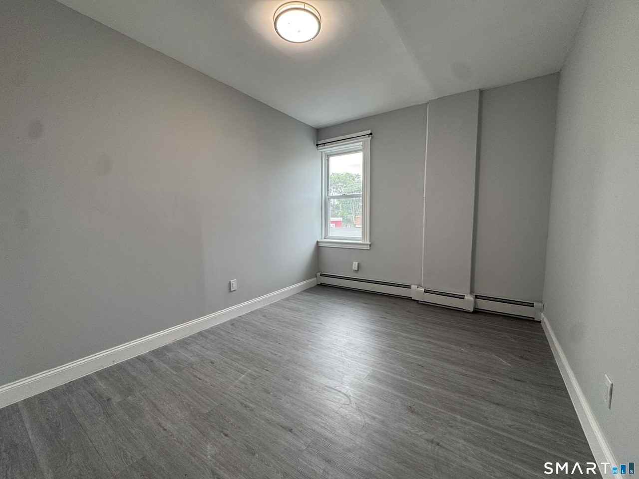 1874 Barnum Ave - Photo 7 of 10