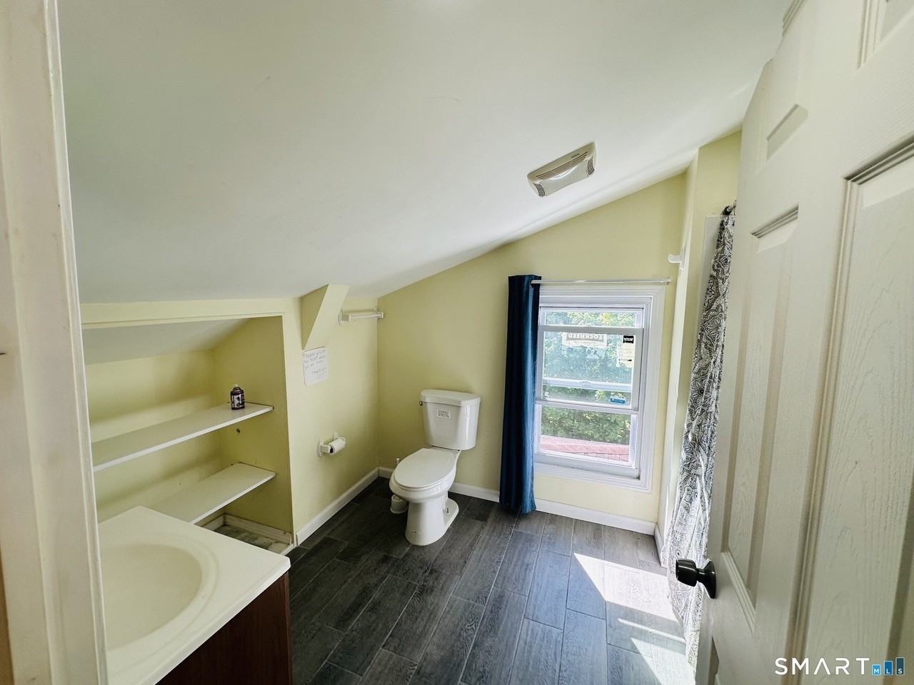 20 Lafayette St #2FL - Photo 6 of 9
