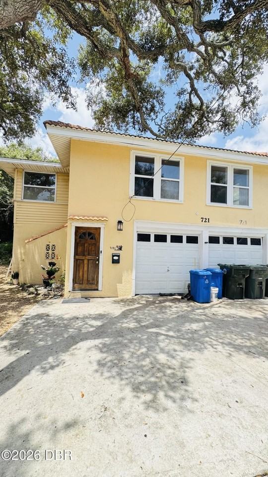 719 N Wild Olive Ave - Photo 2 of 15