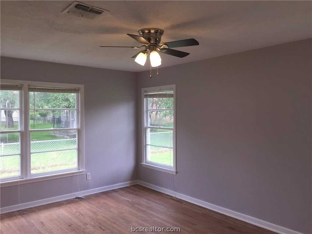 908 North Ave - Photo 4 of 22
