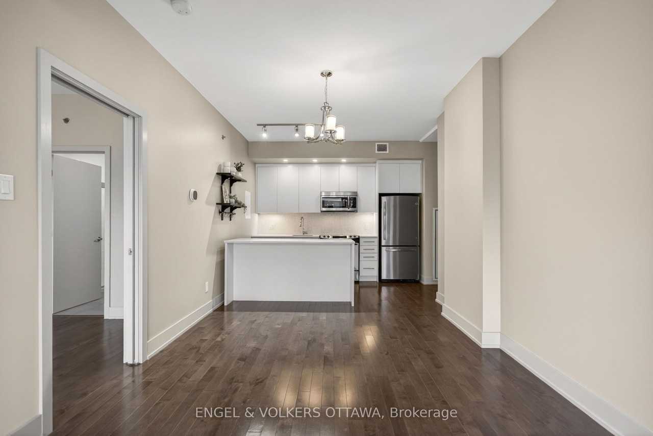 108 RICHMOND Road 507 - Photo 6 of 32
