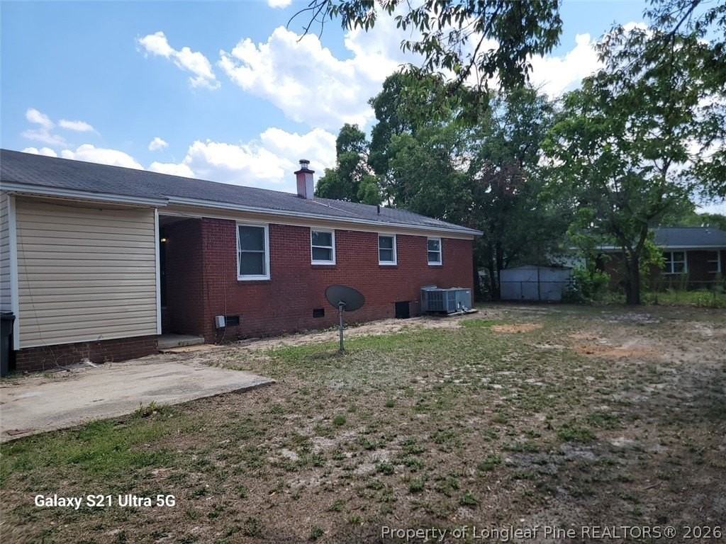 1403 Morrison Ave - Photo 2 of 10