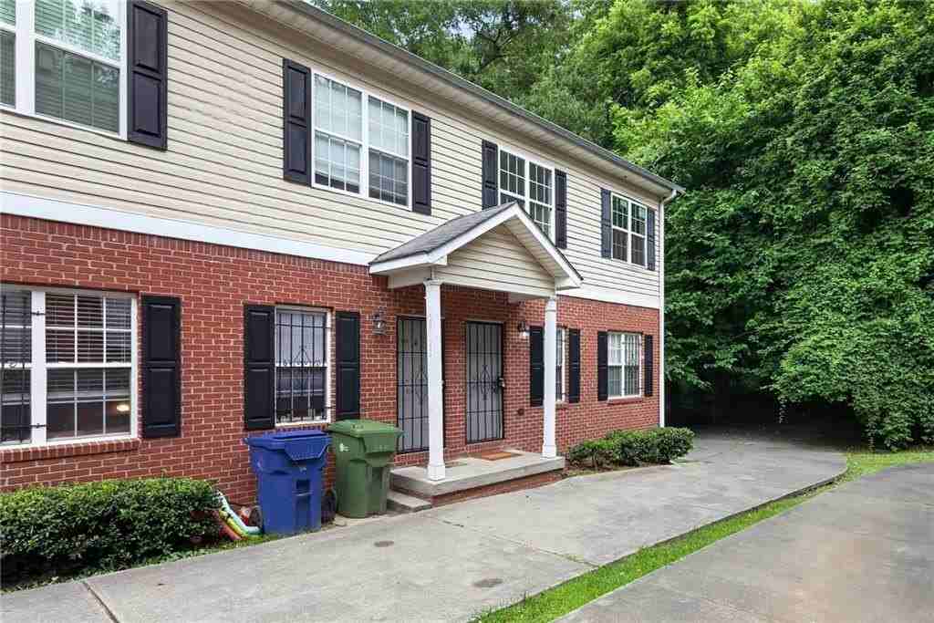 1021 Ada Ave Nw