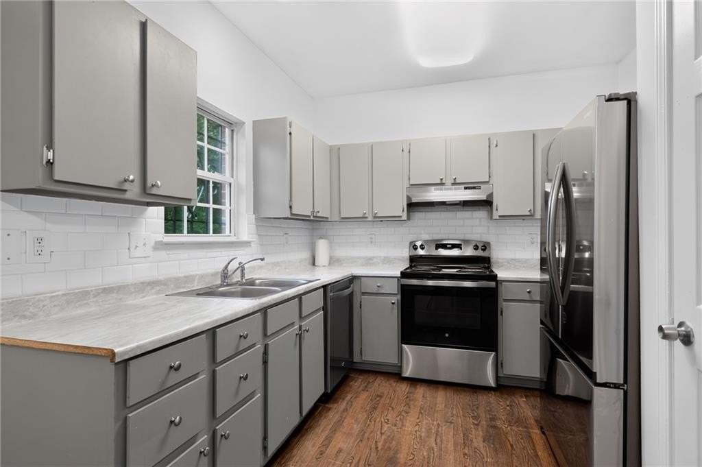 1021 Ada Ave Nw - Photo 5 of 15