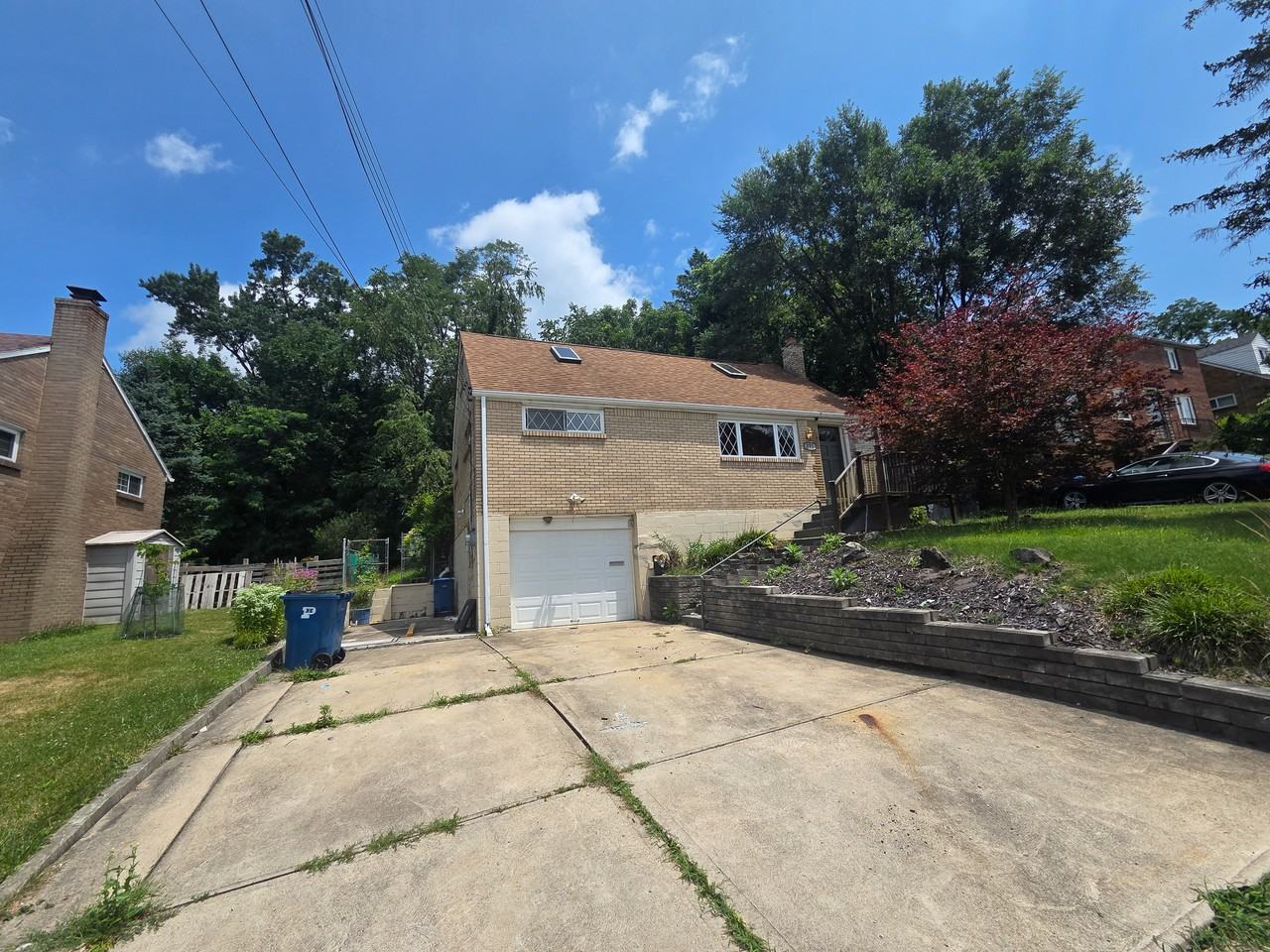 151 Mahoning Dr #1 - Photo 2 of 50