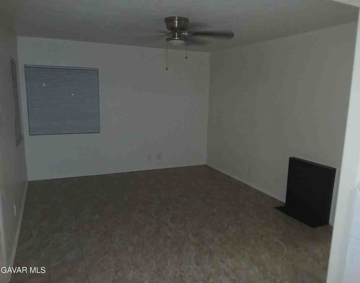 42603 50th St W - Photo 4 of 14
