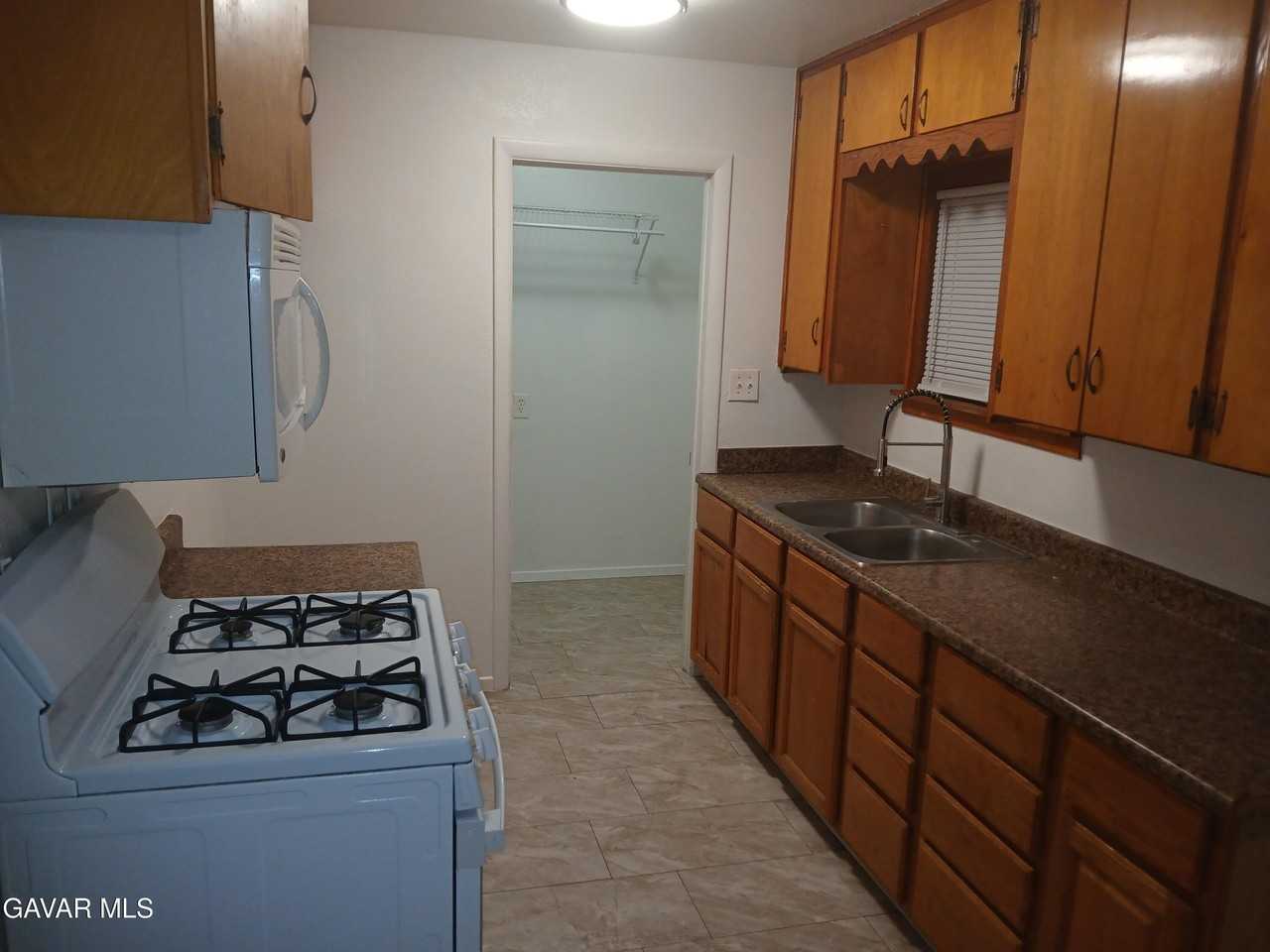 42603 50th St W - Photo 6 of 14