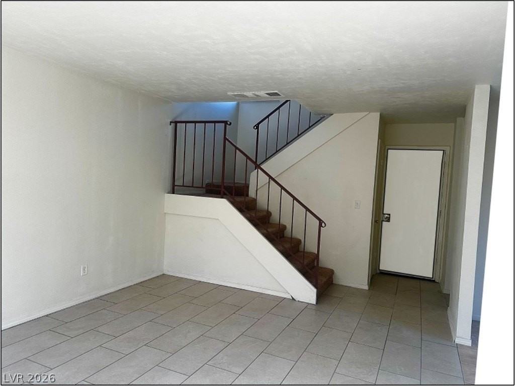 4338 Caliente St #15 - Photo 3 of 19