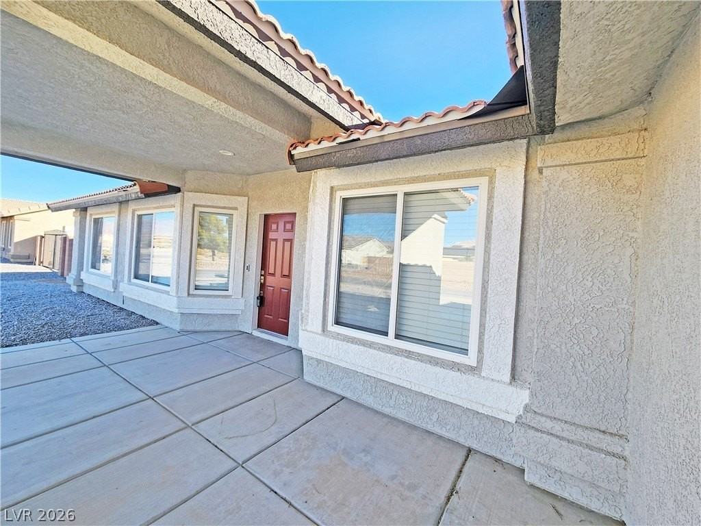 4591 Stoneham St - Photo 3 of 42