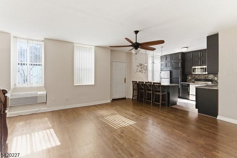39-45 Bruen St #4 - Photo 4 of 24