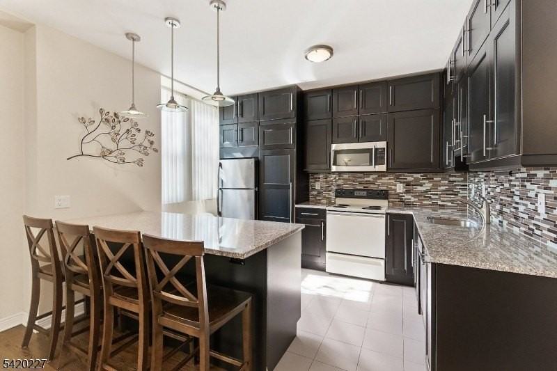 39-45 Bruen St #4 - Photo 7 of 24