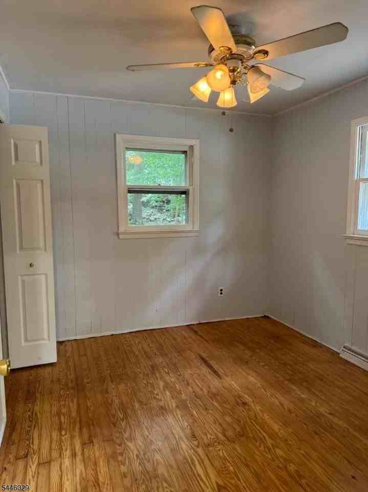 56 Appleseed Rd - Photo 3 of 12