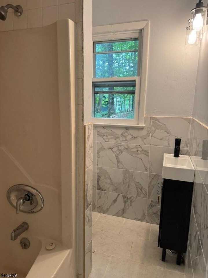 56 Appleseed Rd - Photo 7 of 12