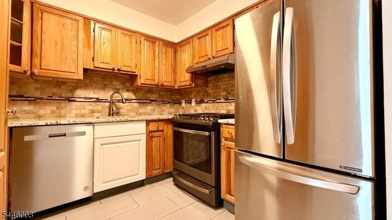 90 E Blackwell St Apt A #A - Photo 5 of 13