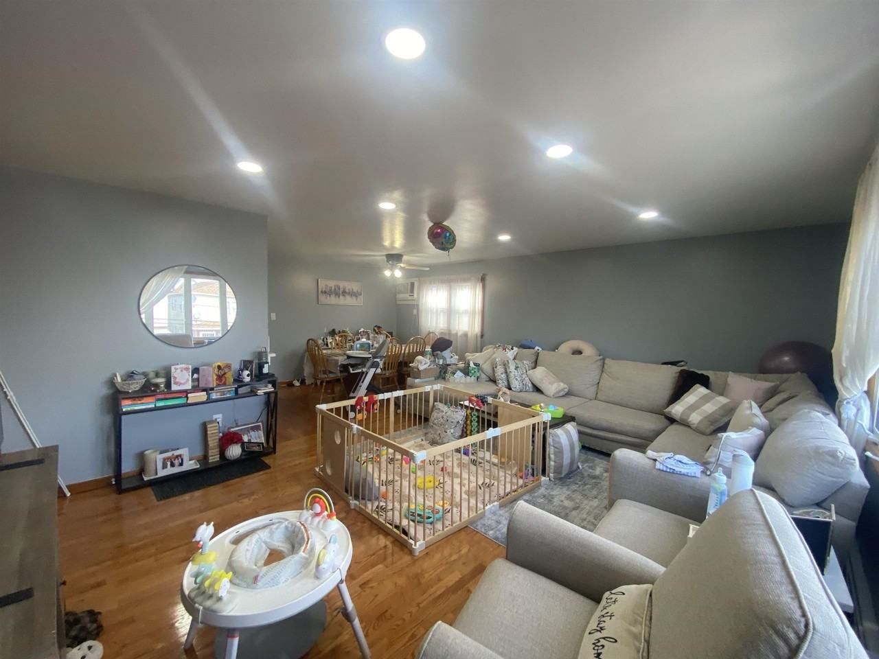 160 W 18th St #2 - Photo 5 of 17