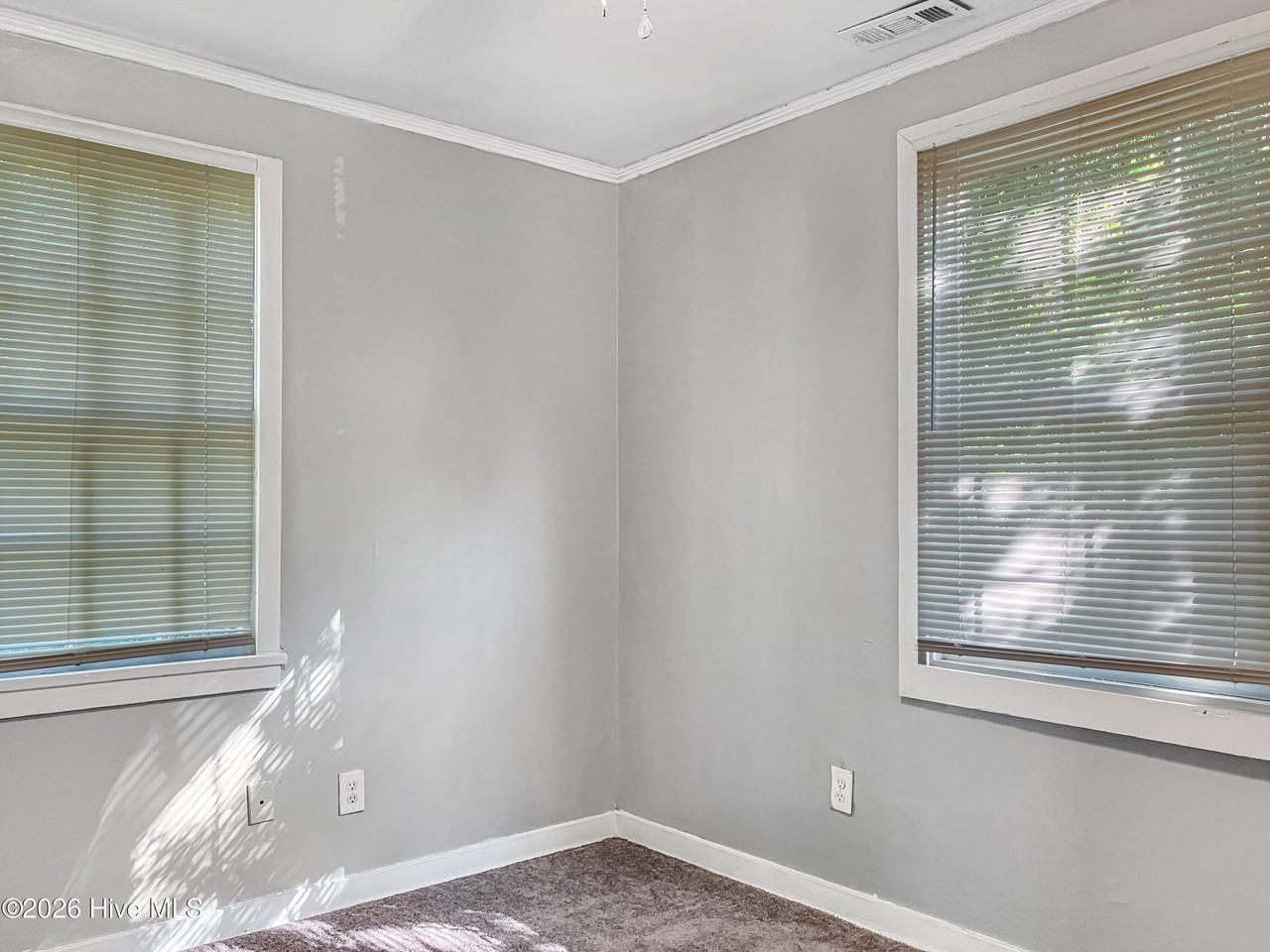 2475 Reese Ave - Photo 6 of 8