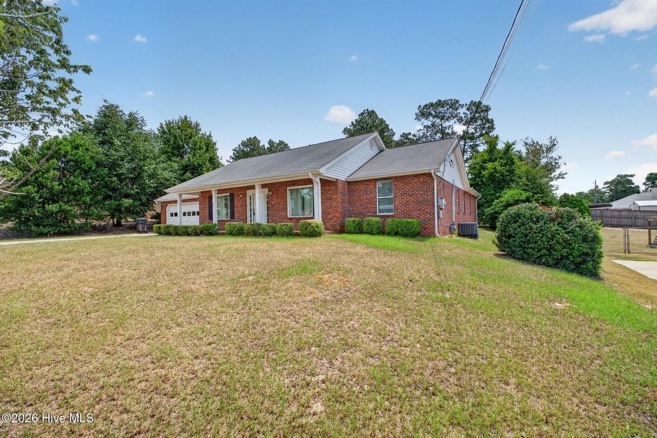 4810 Golden Leaf Ln - Photo 3 of 27