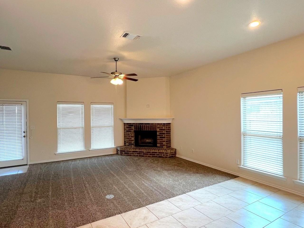 9605 Rochester Ave - Photo 6 of 16
