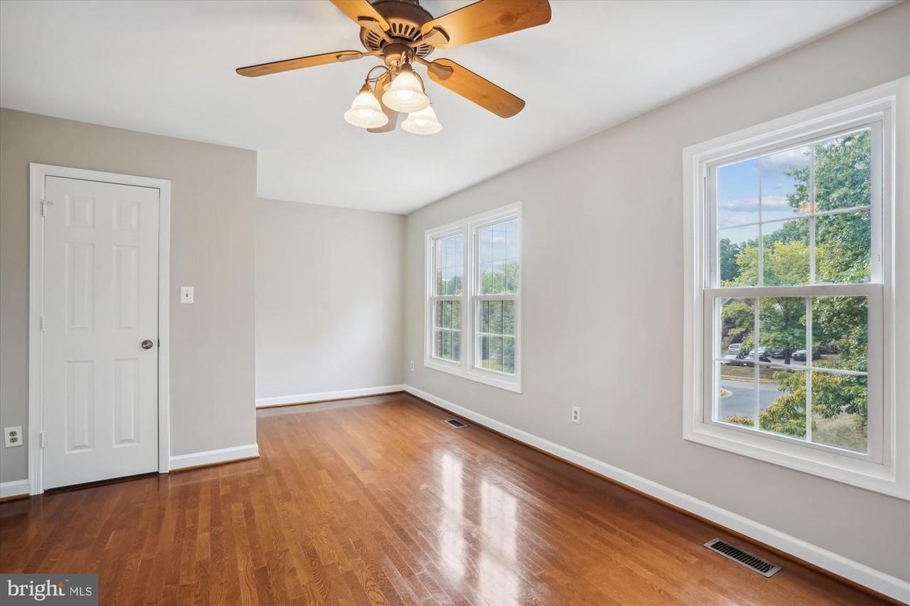 14634 Battery Ridge Ln - Photo 7 of 39