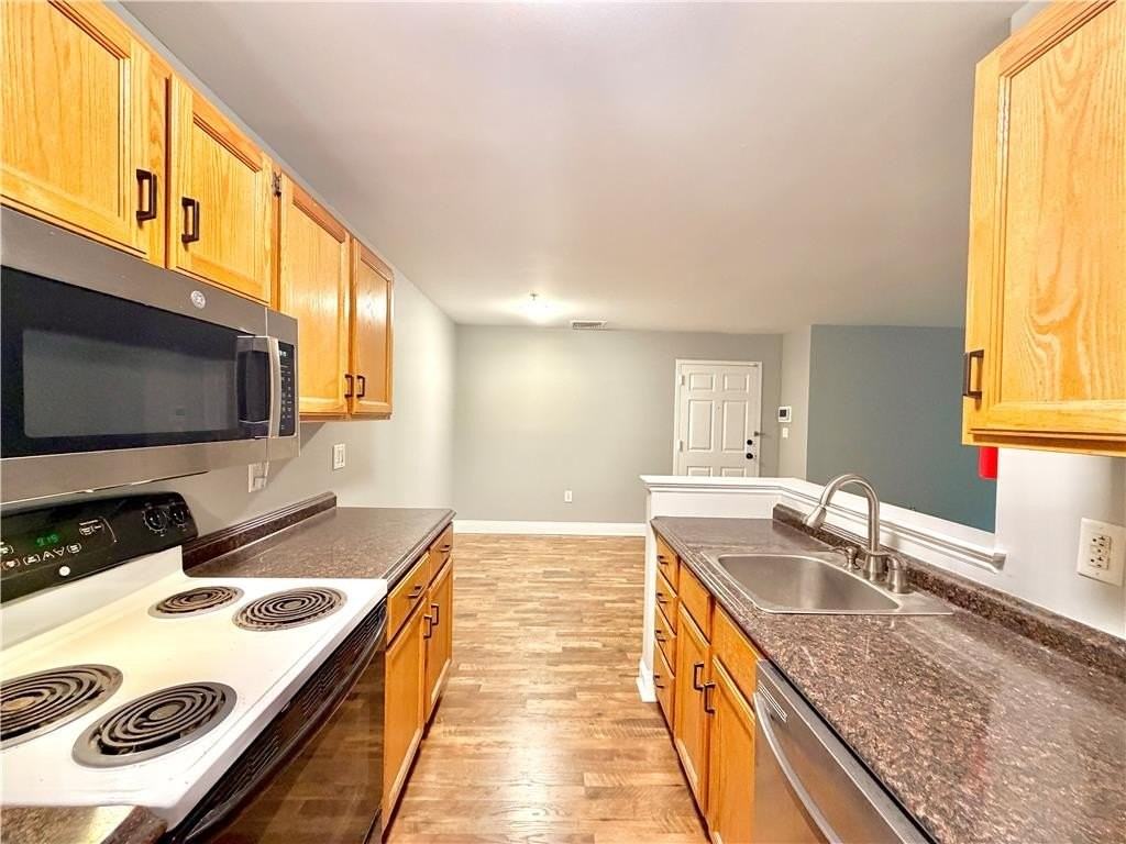 401 Canal Park - Photo 5 of 20