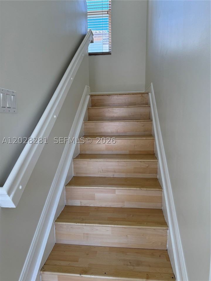 6004 Sw 8th St #2 - Photo 7 of 26