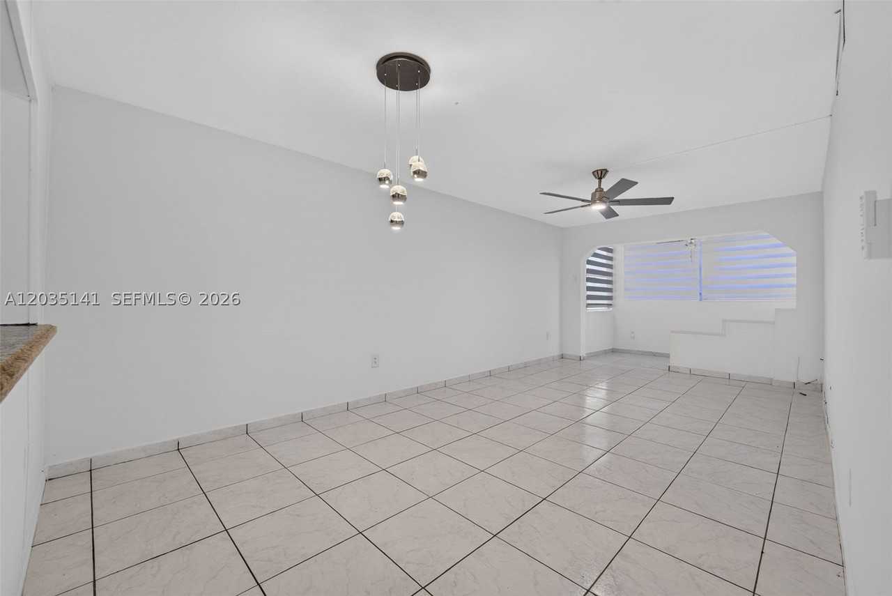 10300 Sw 24th St #C25 - Photo 7 of 32