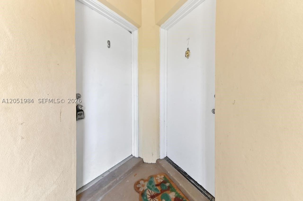 10789 N Military Trl #9 - Photo 3 of 21