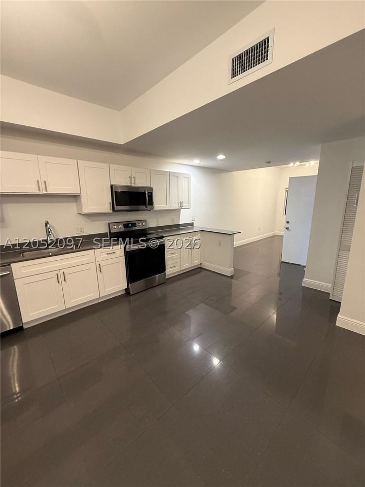 5131 Nw 5th Ave #0 - Photo 3 of 15