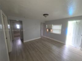 featured image of 4017 Sw 24th St #4