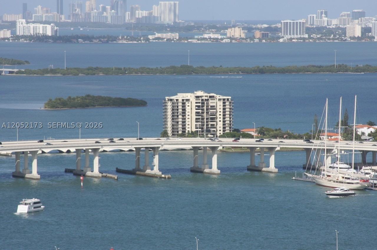 300 S Biscayne Blvd #T3511
