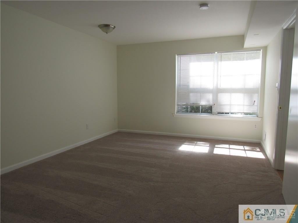 701 Stony Brook Way - Photo 4 of 10