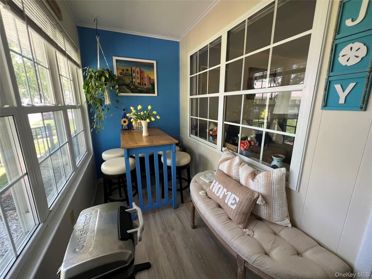 311 Woodbridge Dr #D - Photo 3 of 10