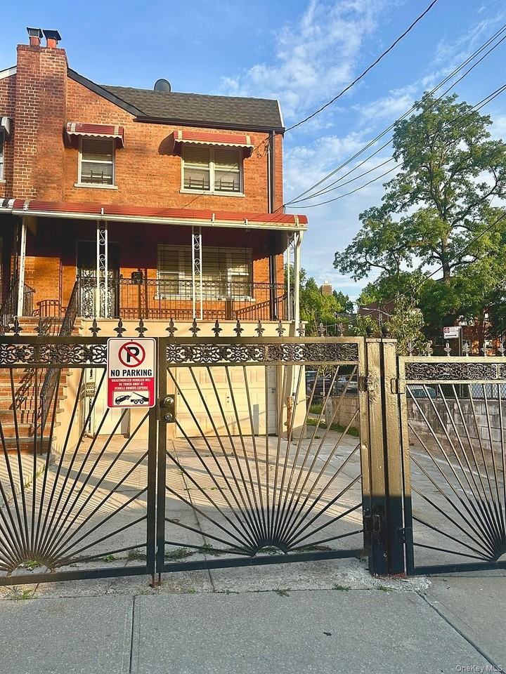 1440 Needham Ave #2ndFL - Photo 2 of 26